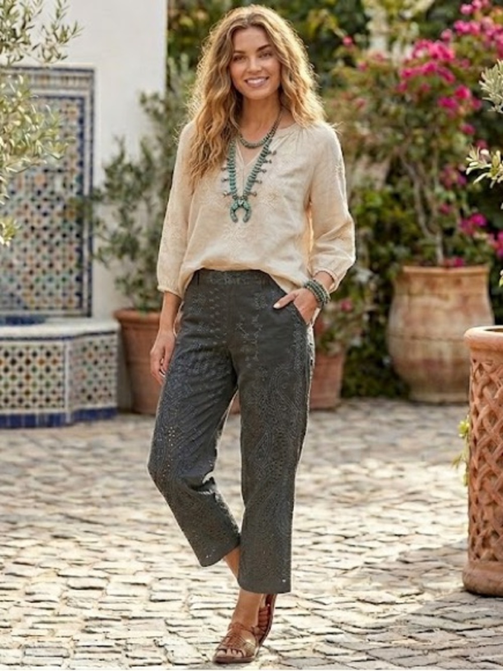 JOHNNY WAS Embroidered Patchwork Navy Pants Trousers Cupro Rayon Sz 0 Oversized